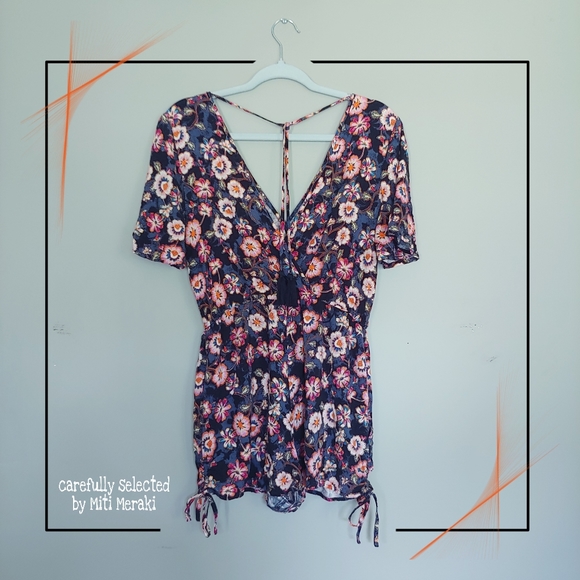Band of Gypsies Boho Romper / Jumpsuit - Picture 5 of 12